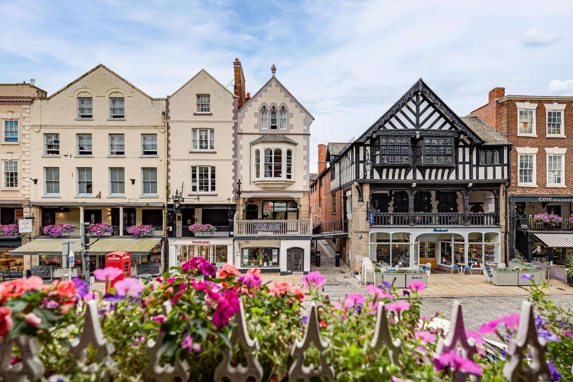 Insta-Worthy Loft On Historic Chester Rows, Sleeps 4 & Free Parking Exteriör bild