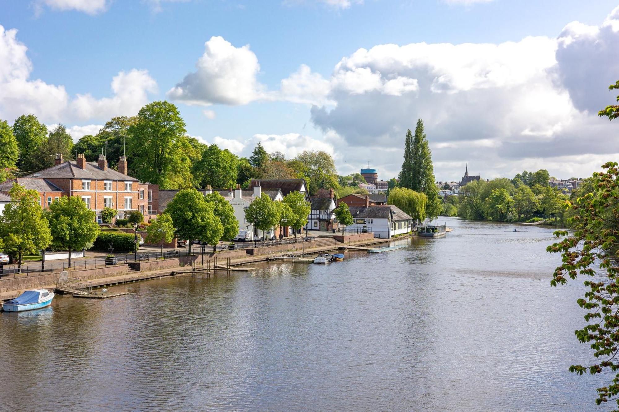 Insta-Worthy Loft On Historic Chester Rows, Sleeps 4 & Free Parking Exteriör bild